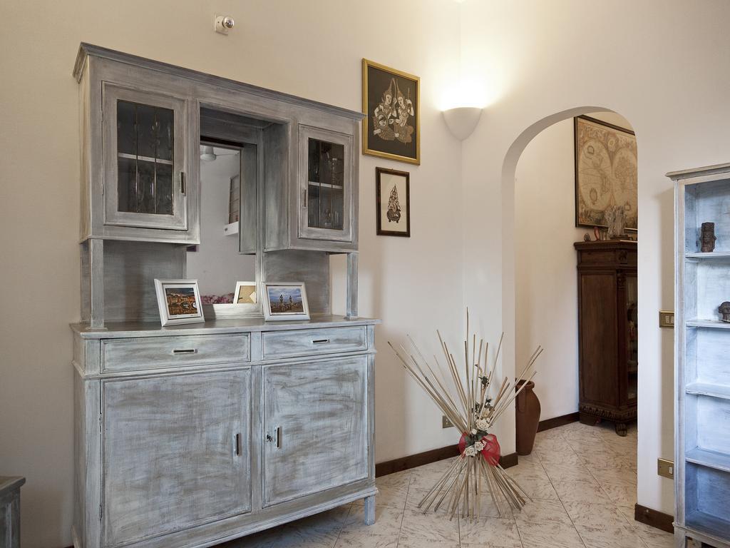Oltrarno Silvia Firenze